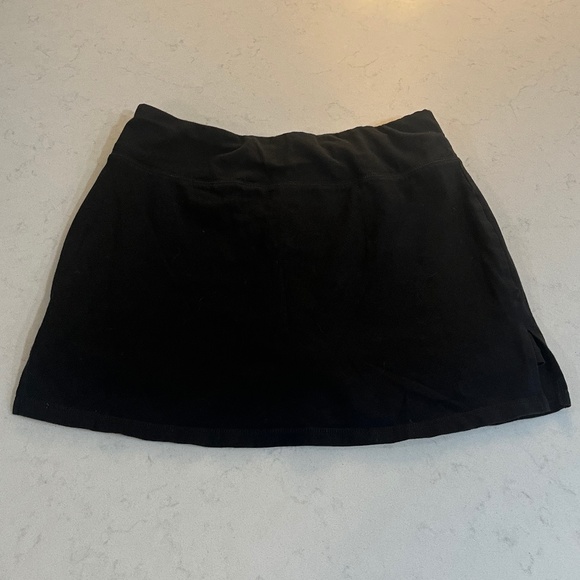 Black Athletic Works Hidden Tie Skirt Skort Medium - Picture 1 of 3